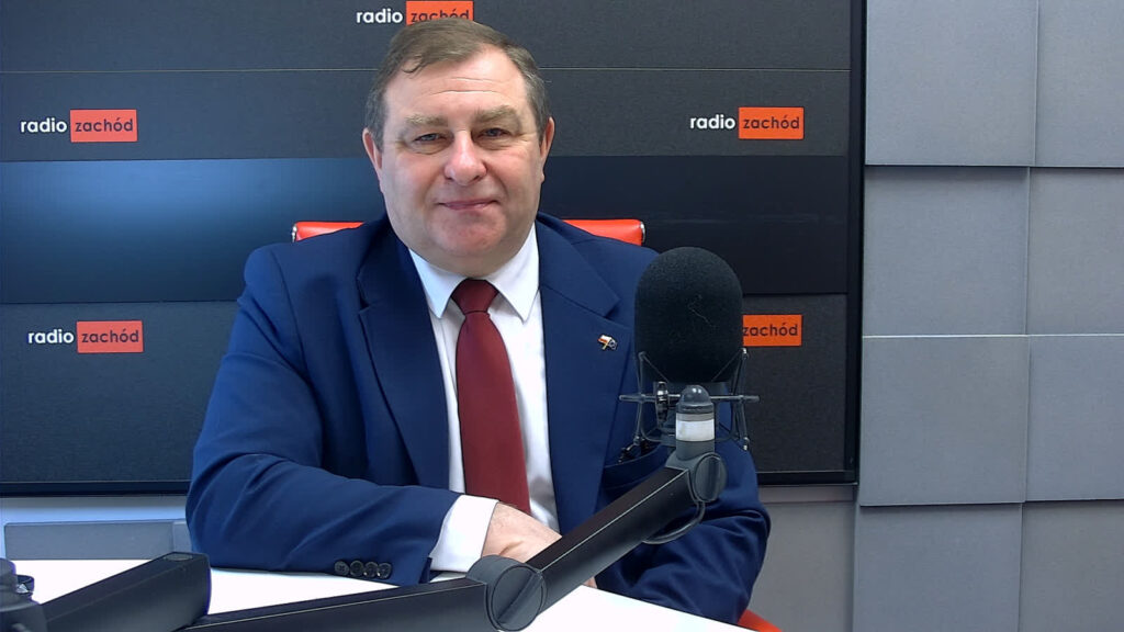Grzegorz Potęga w studiu Radia Zachód