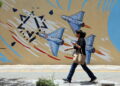 Antyizraelski mural w Teheranie, stolicy Iranu (PAP/EPA/ABEDIN TAHERKENAREH)