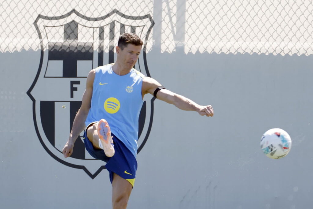 Robert Lewandowski. Fot. PAP/EPA/Alberto Estevez