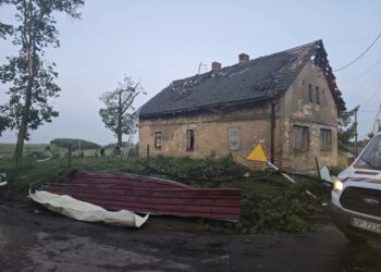 Nawałnica w Balcerzowicach (Opolskie). Fot. Komenda Powiatowa Państwowej Straży Pożarnej w Strzelcach Opolskich/FB