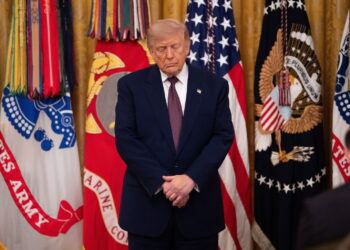 Na zdjęciu Donald Trump, prezydent USA (PAP/EPA/Aaron Schwartz via CNP / POOL)