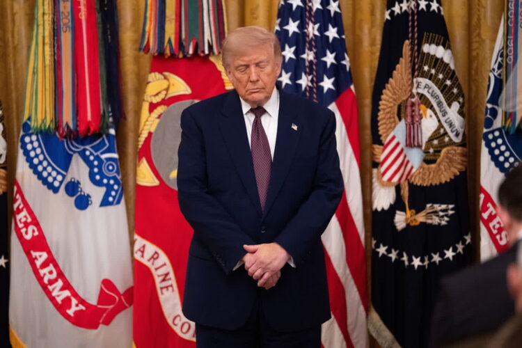 Na zdjęciu Donald Trump, prezydent USA (PAP/EPA/Aaron Schwartz via CNP / POOL)