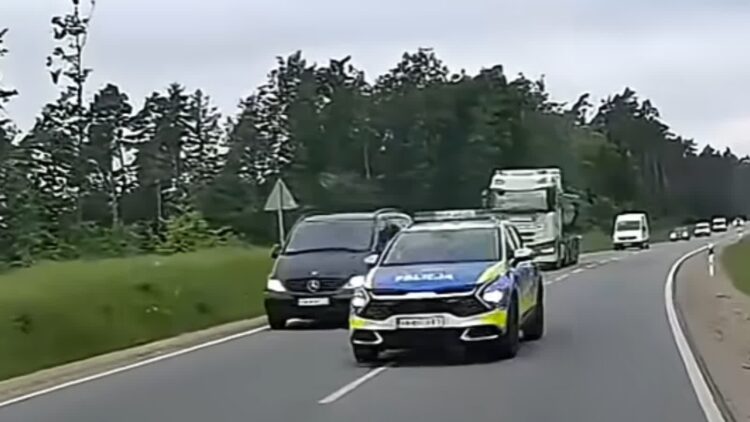 Fot. Screen nagrania opublikowanego przez piracidrogowi.pl