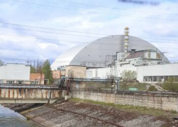 Sarkofag nad elektrownią w Czarnobylu, fot. PAP/Victor Kovalchuk