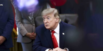 Donald Trump (PAP/EPA/JIM LO SCALZO / POOL)