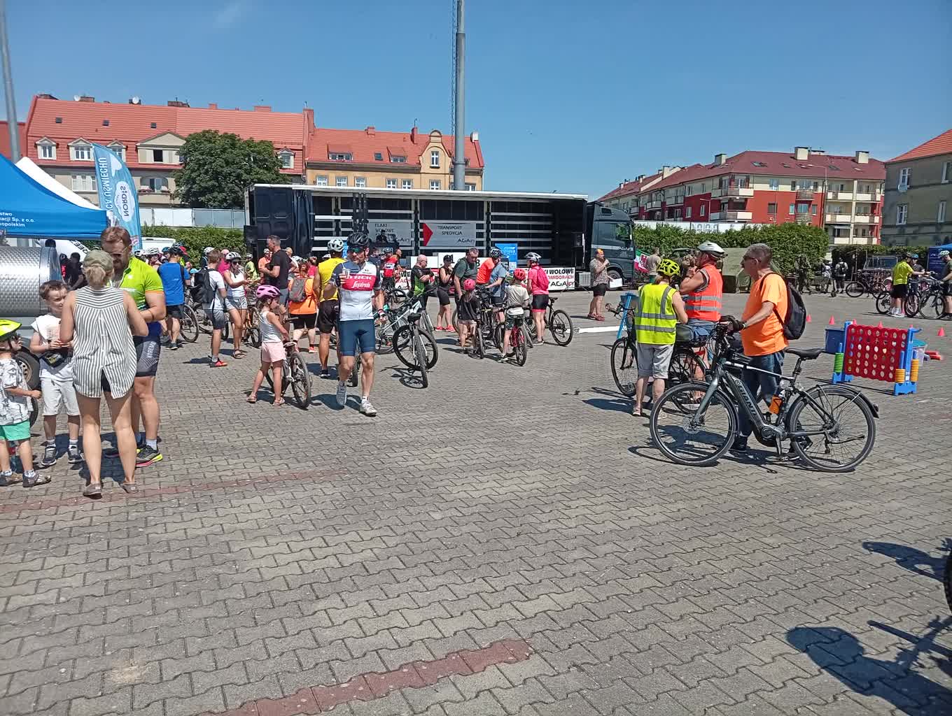 Setki mieszkańców wzięły udział w Masie Rowerowej