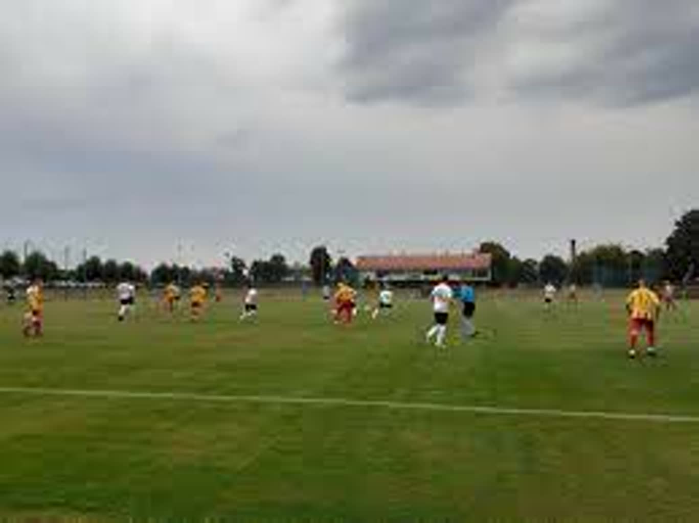 Uroczyste otwarcie sławskiego stadionu sportowego