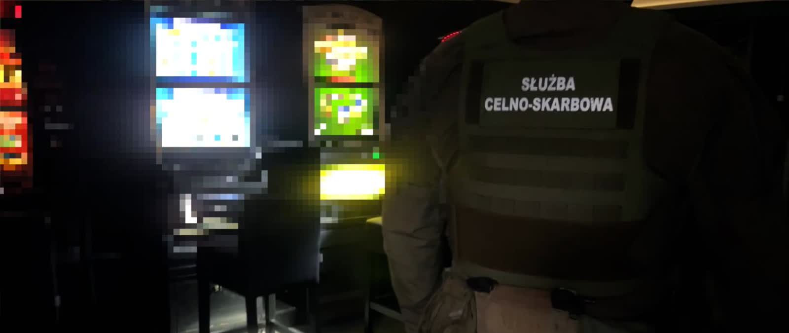 Funkcjonariusze KAS i Policji zatrzymali 22 osoby podejrzewane o nielegalny hazard