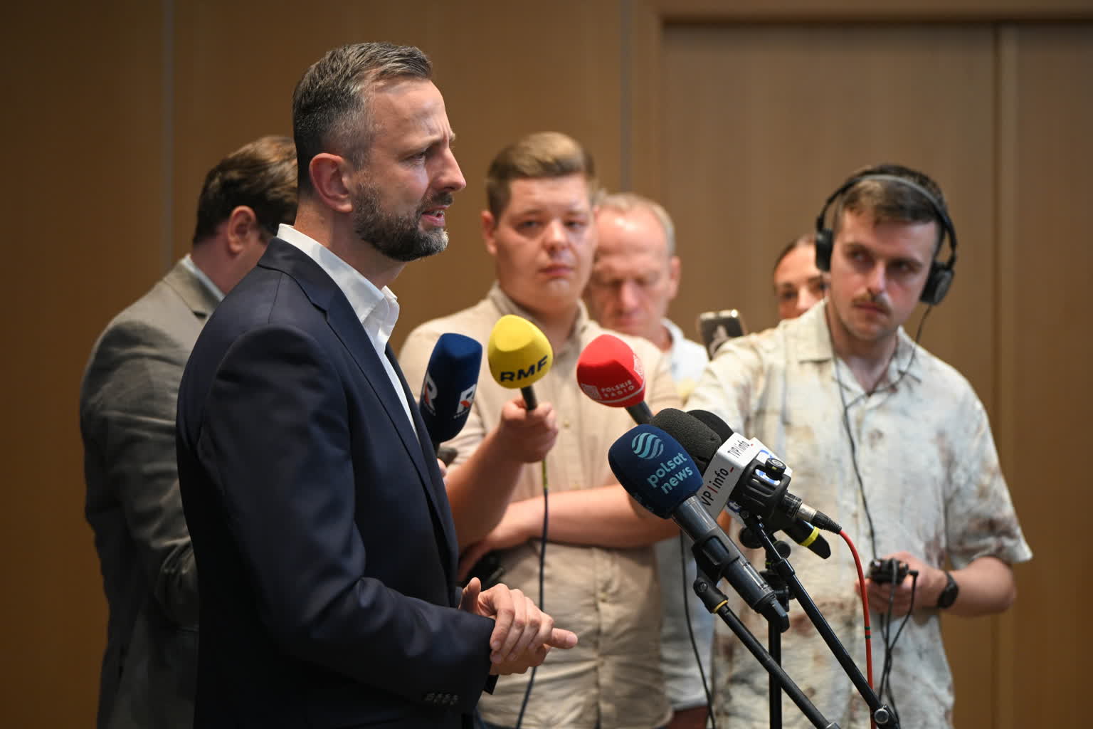 Szef MON o podpisaniu umowy na okręty podwodne