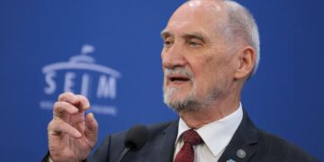 Antoni Macierewicz (PAP/Paweł Supernak)