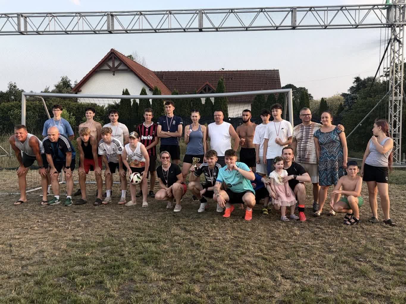 Stowarzyszenie Bunkrowa zorganizowało wspólny mecz