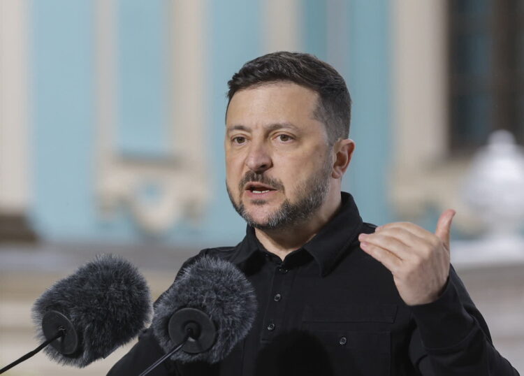 Wołodymyr Zełenski. Fot. PAP/EPA/SERGEY DOLZHENKO