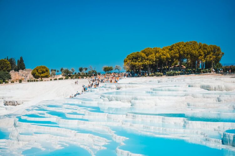 Oszałamiające Tarasy Trawertynowe W Pamukkale W Turcj. Fot. Pexels