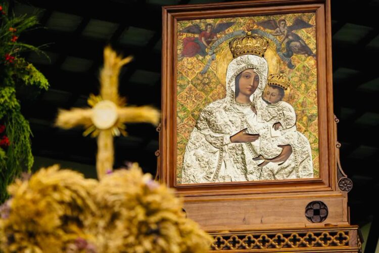 Fot. Gietrzwałd - Sanktuarium Matki Bożej Gietrzwałdzkiej - Kanonicy Regularni/FB