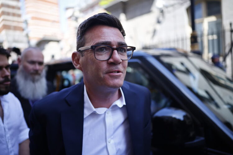 Andy Burnham. Fot. PAP/EPA/Tolga Akmen
