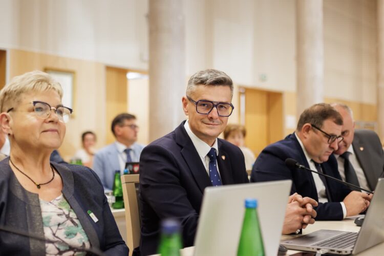 Sesja absolutoryjna sejmiku woj. lubuskiego - czerwiec 2026 (lubuskie.pl)