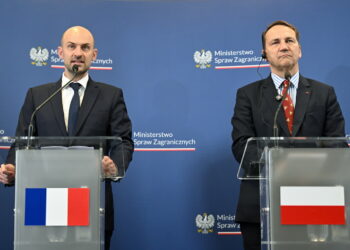 Radosław Sikorski, Jean-Noel Barrot. Fot. PAP/Radek Pietruszka