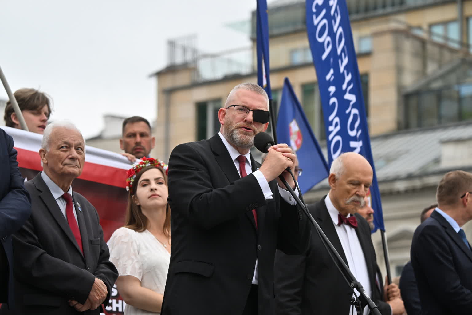 Prokuratura chce zatrzymania i przymusowego doprowadzenia Grzegorza Brauna