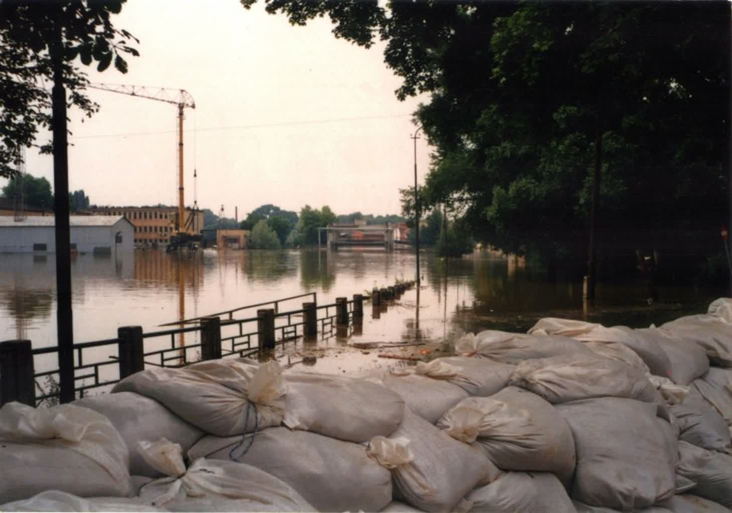 tamten lipiec.jpg