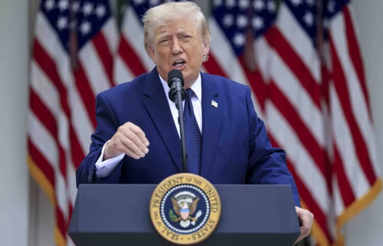 Donald Trump. Fot. PAP/ EPA/SHAWN THEW
