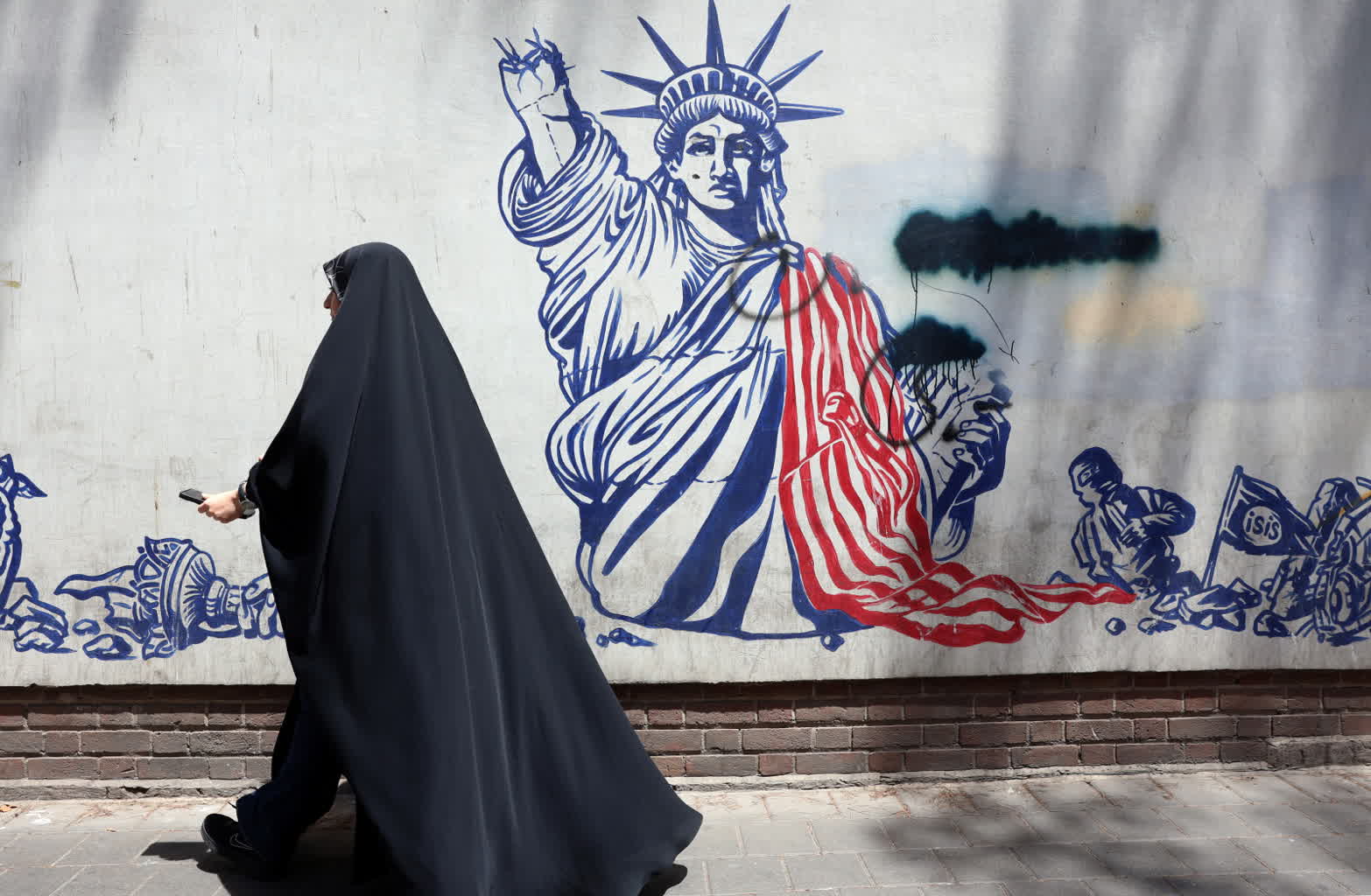 USA i Iran atakują wzajemnie swoje obiekty