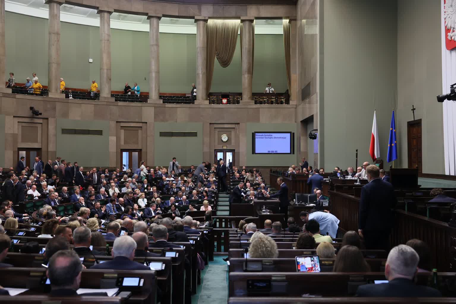 Prezydent Nawrocki: pilnowanie żyrandoli jest nie dla mnie
