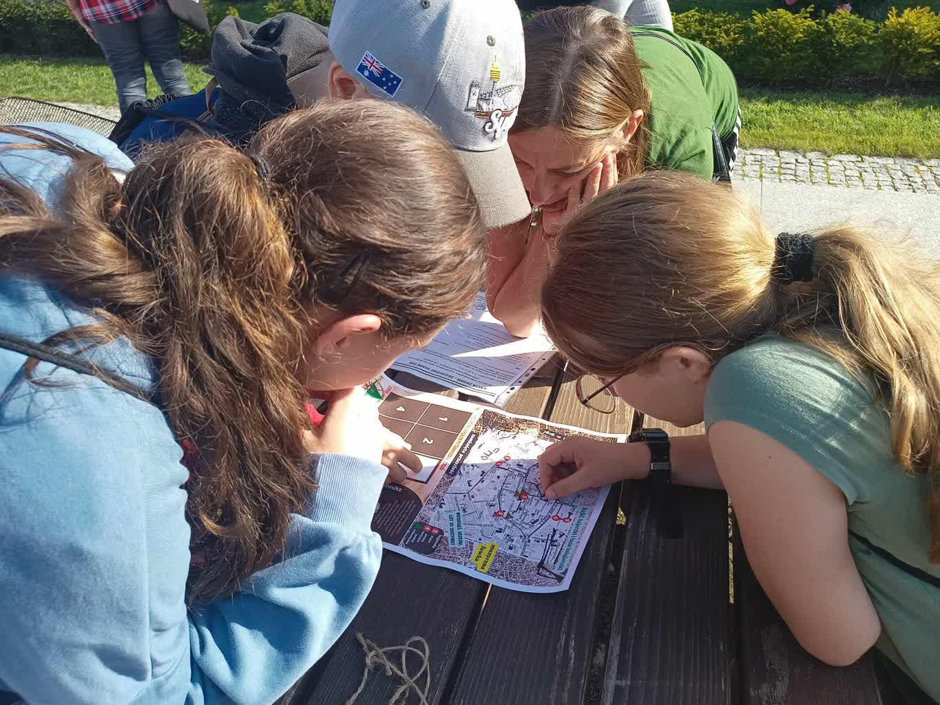 Sierpień z questami w żarskiej przestrzeni miejskiej
