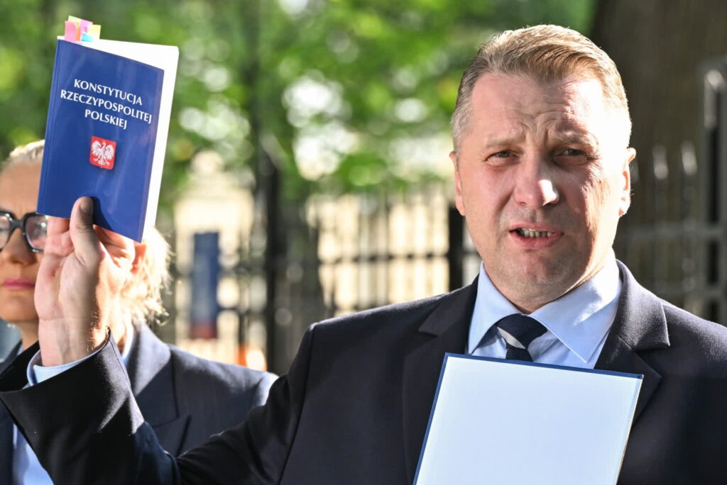 Na zdjęciu Przemysław Czarnek, kandydat PiS na premiera (PAP/Radek Pietruszka)