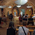 Sala szeptów w Zielonej Górze. Konsutlacje społeczne ws. wpisania tradycji winiarskich miasta i okolicy na Krajową Listę Niematerialnego Dziedzictwa Kulturowego (fot. Piotr Bakselerowicz)