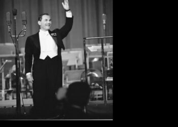 Polska, 1958 r. Jan Kiepura na scenie. Fot. PAP/CAF/Zbigniew Matuszewski