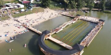 Jezioro w Lginiu