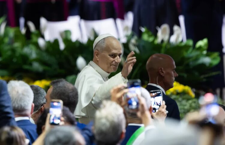 Papież Leon XIV w Rimini, fot. PAP/EPA/ANSA/FABRIZIO ZANI/PASQUALE BOVE