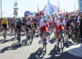Kolarze reprezentacji Polski Filip Gruszczyński (C-L) i Radosław Frątczak (C-P) na starcie 1. etapu 83. Tour de Pologne w Gdyni. Fot. PAP/Adam Warżawa