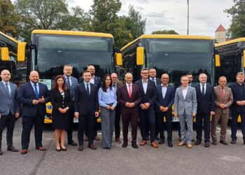Gminy powiatu krośnieńskiego wraz ze starostwem powołały związek transportowy i sięgnęły po dofinansowania na zakup 16 autoubusów (fot. Piotr Bakselerowicz)