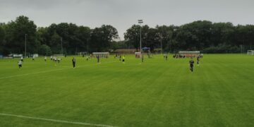 Carina podczas domowego meczu z Baryczą Sułów (fot. Paweł Górski)