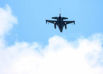 Samolot F-16. Fot. PAP/Jarek Praszkiewicz