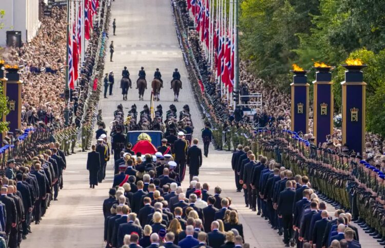 Uroczystości pogrzebowe Haralda V, fot. PAP/EPA/NTB POOL/Ole Berg-Rusten / POOL