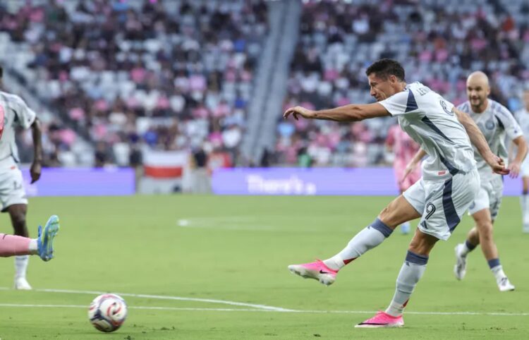 Fot. Robert Lewandowski Fot. PAP/EPA/CRISTOBAL HERRERA-ULASHKEVICH