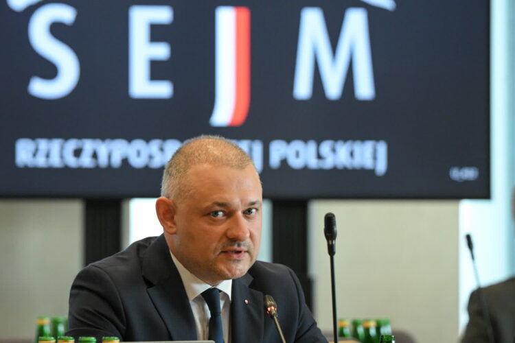 Przewodniczący Rady Mediów Narodowych Wojciech Król. Fot. PAP/Marcin Obara