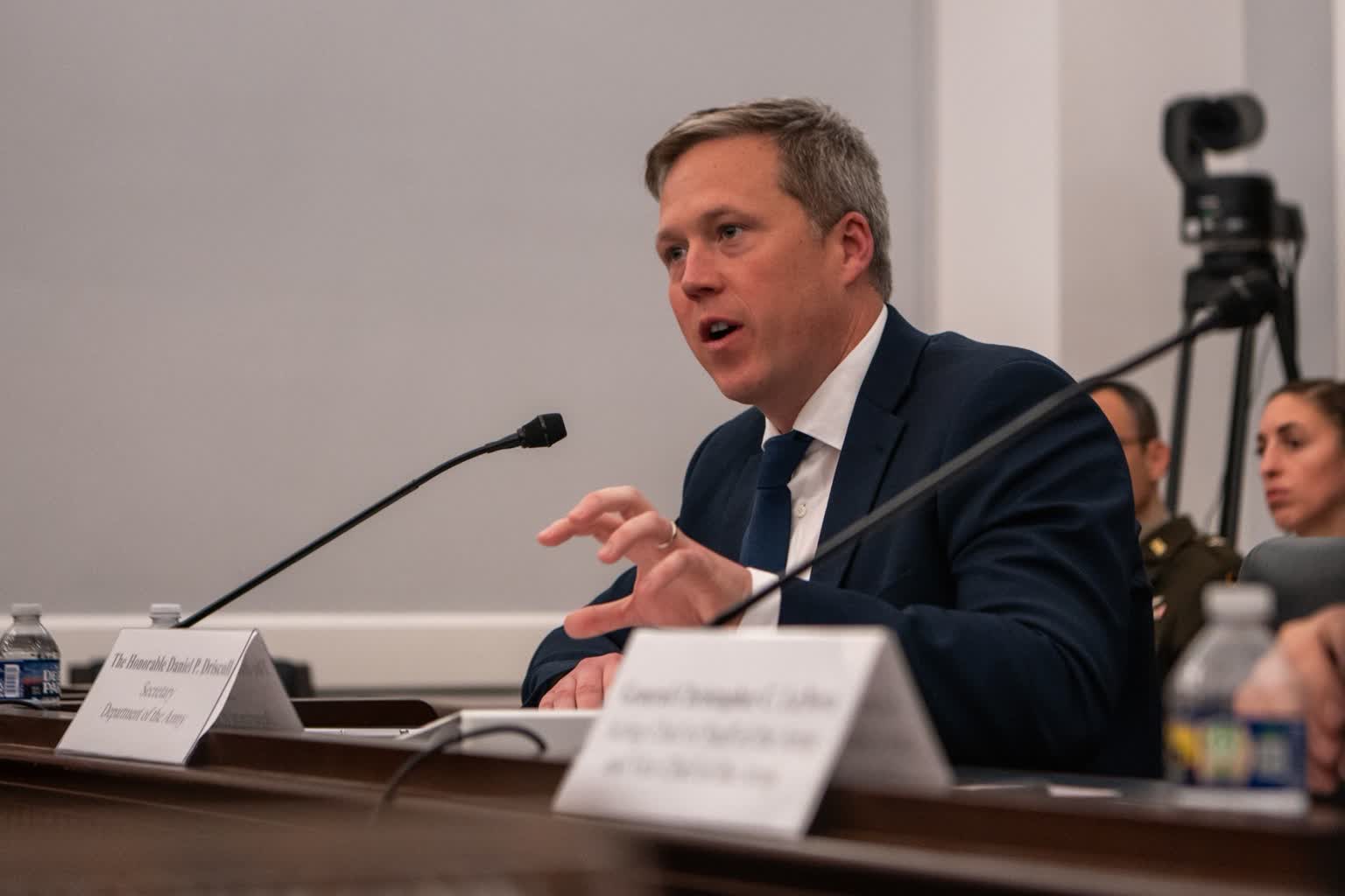 Odchodzi szef wojsk lądowych USA