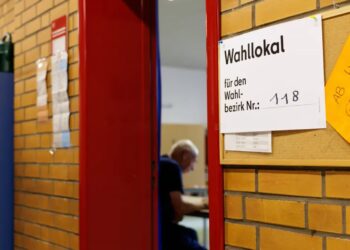 Berlinie głosowanie wygrała Lewica, a drugie miejsce zajęło CDU. Fot. PAP/EPA/CHRISTOPH RUTENKOLK