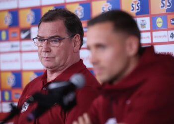 Trener piłkarskiej reprezentacji Polski Jan Urban. Fot. PAP/Leszek Szymański