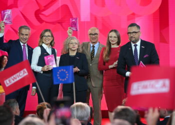 Krzysztof Gawkowski, Agnieszka Dziemianowicz-Bąk, Magdalena Biejat, Katarzyna Kotula, Włodzimierz Czarzasty, Marcin Kulasek. Fot. PAP/Marcin Obara