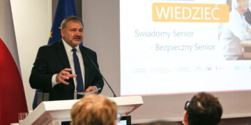 GORZÓW WIELKOPOLSKI BRIEFING ŚWIADOMY SENIOR - BEZPIECZNY SENIOR. Fot. PAP/Lech Muszyński