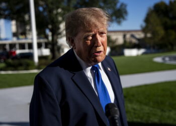Prezydent Donald Trump. Fot. PAP/EPA/BONNIE CASH / POOL