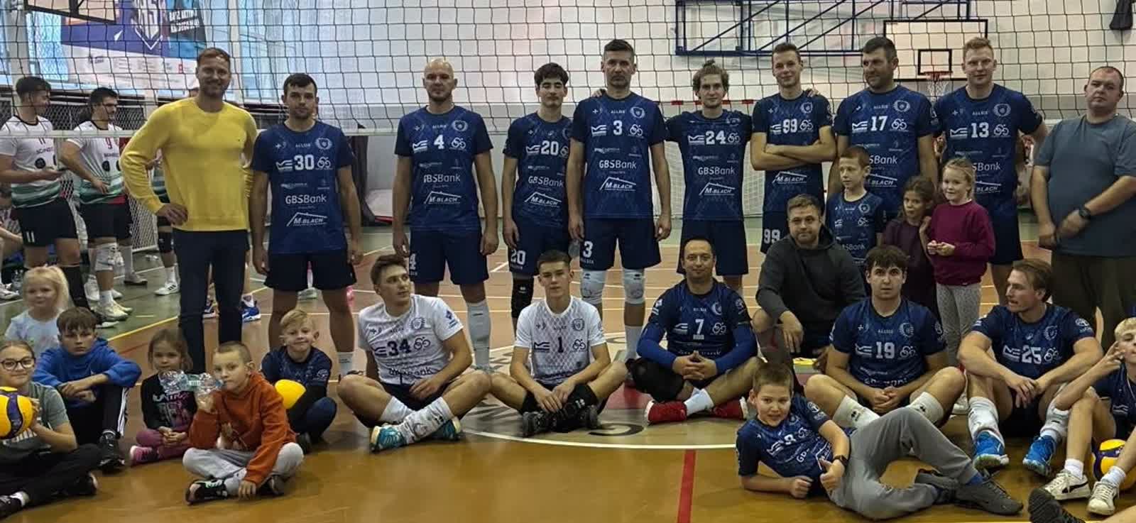 Żak zaczął od porażki, ale znów mierzy wysoko