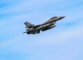 Samolot F-16. Fot. PAP/Jakub Kaczmarczyk