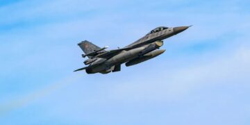 Samolot F-16. Fot. PAP/Jakub Kaczmarczyk