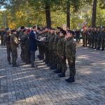 Apel z okazji Święta Żołnierza Rezerwy na Skwerze Czołgisty w Żaganiu (fot. Piotr Bakselerowicz)