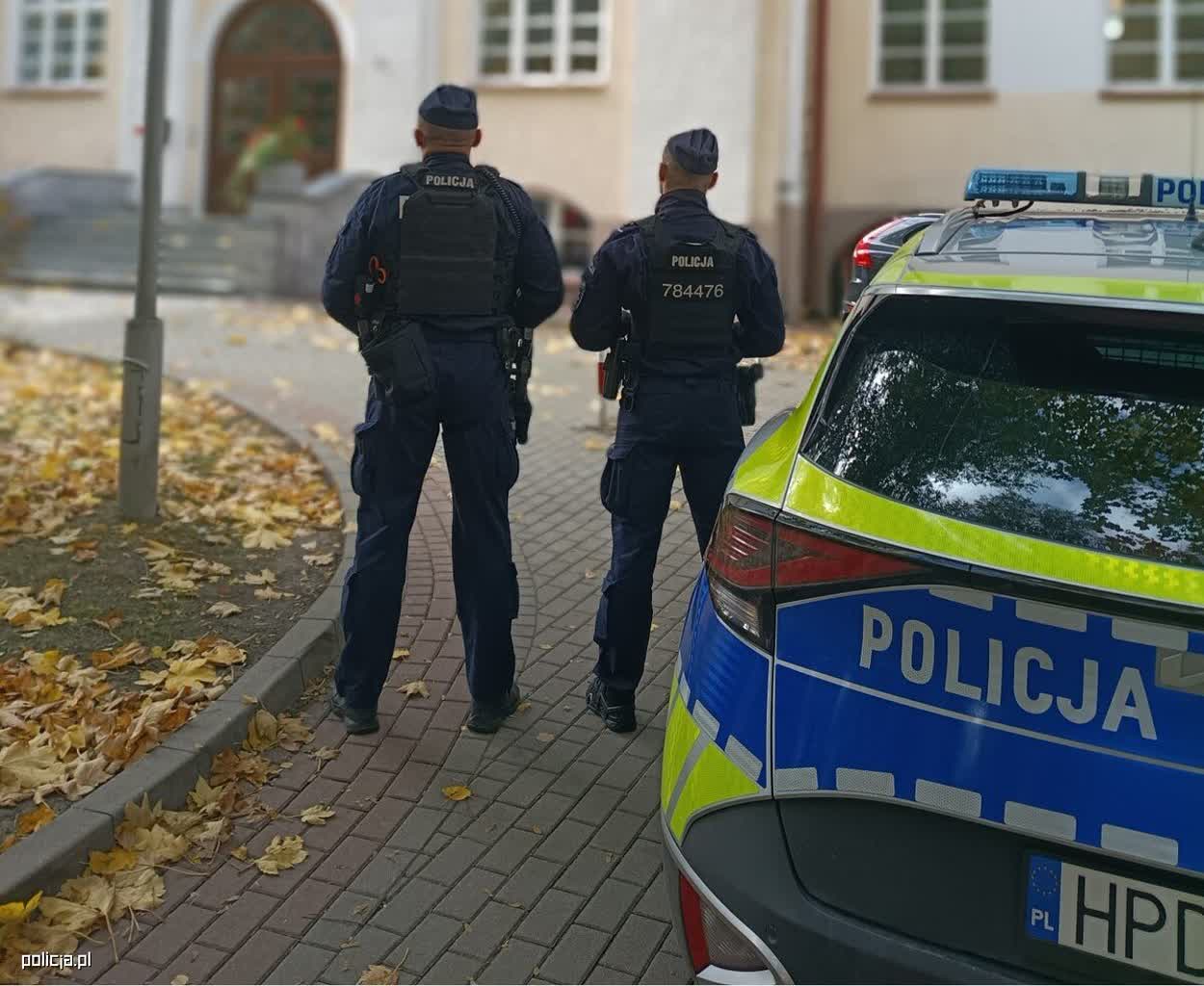 Politycy o agresji i atakach w szkołach